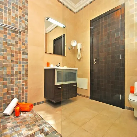 Villa In Montechoro Near Golden Beaches * אלבופיירה