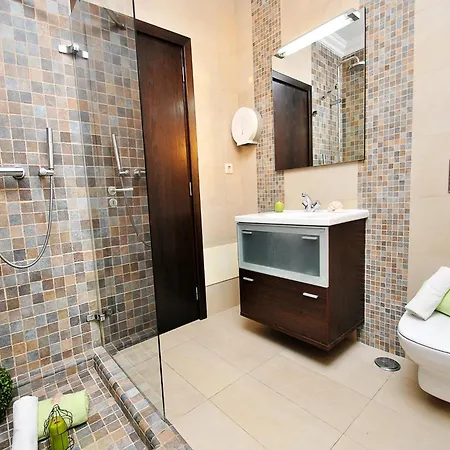 Villa In Montechoro Near Golden Beaches